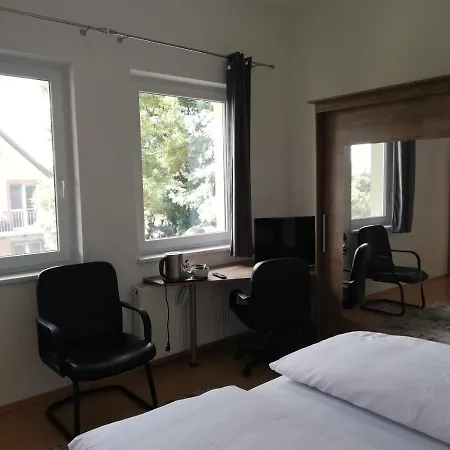 Rezident Consult S.r.o. Гостьовий будинок 3*