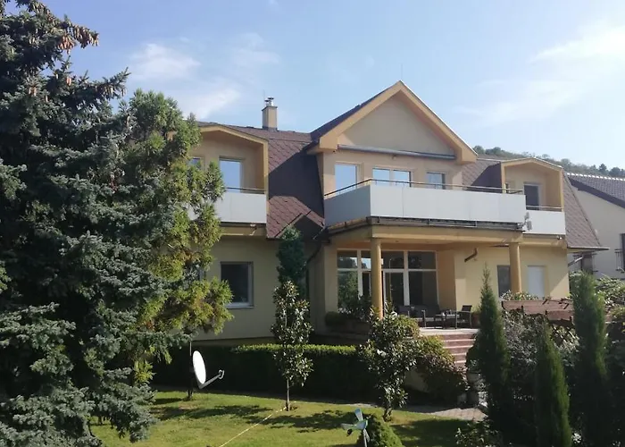 Rezident Consult S.r.o. Penzión pre hostí Bratislava